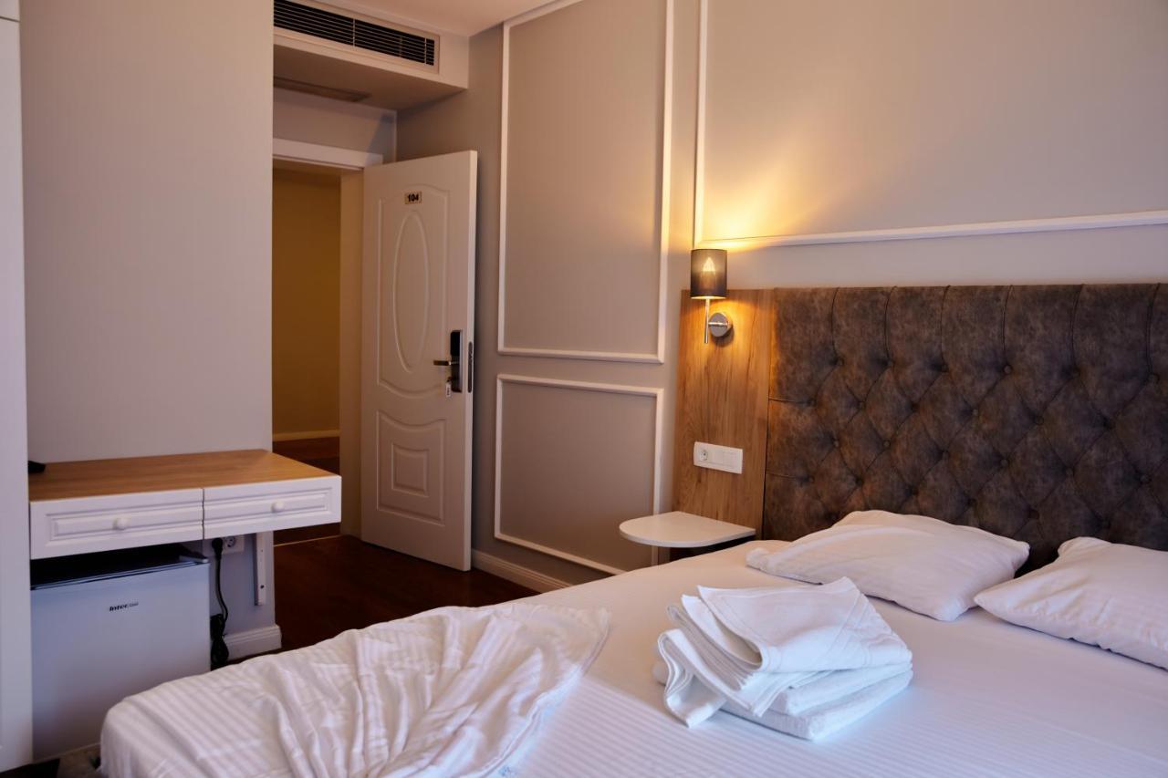 Amico Hotel 普里什蒂纳 外观 照片